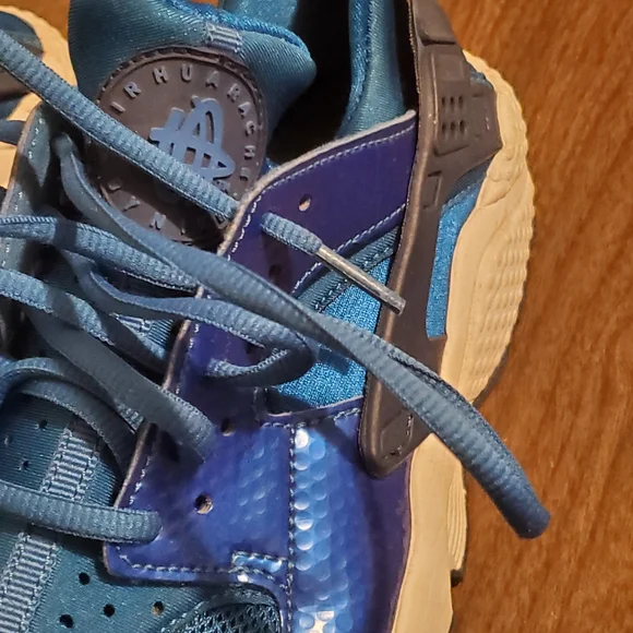 Nike Air Huarache Blue and white - Picture 3 of 13